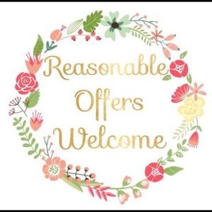 I accept reasonable offers :) 🌺
